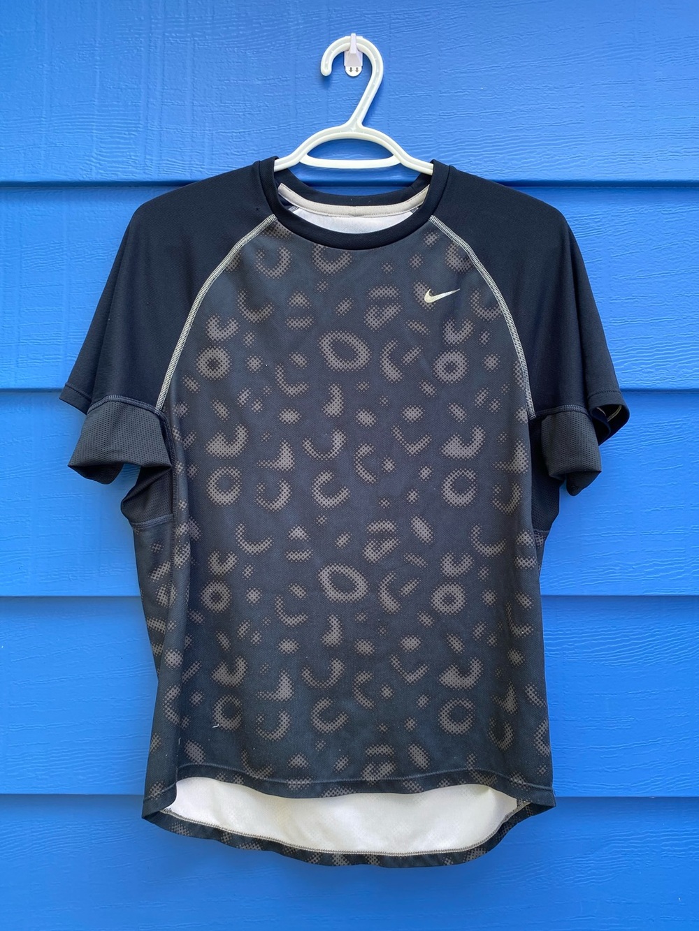 Nike Dry Fit Black Leopard Print Athletic Tee Jersey